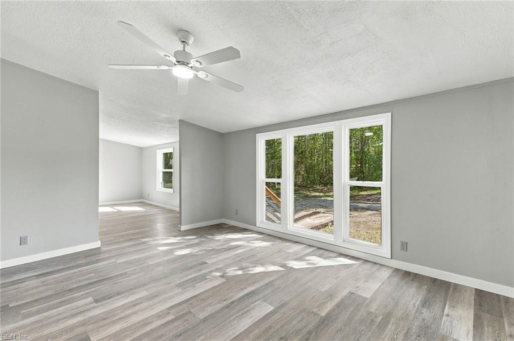 349 Morris Ln Property Photo 11