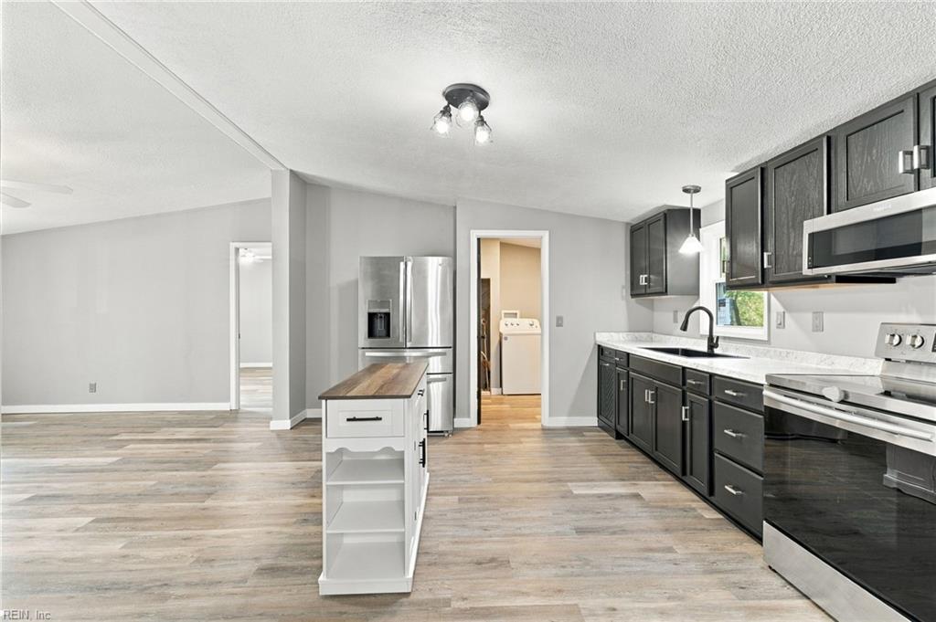 349 Morris Ln Property Photo 14