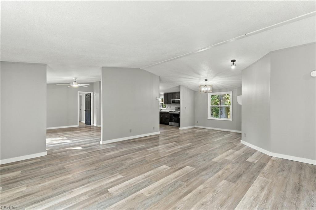 349 Morris Ln Property Photo 18
