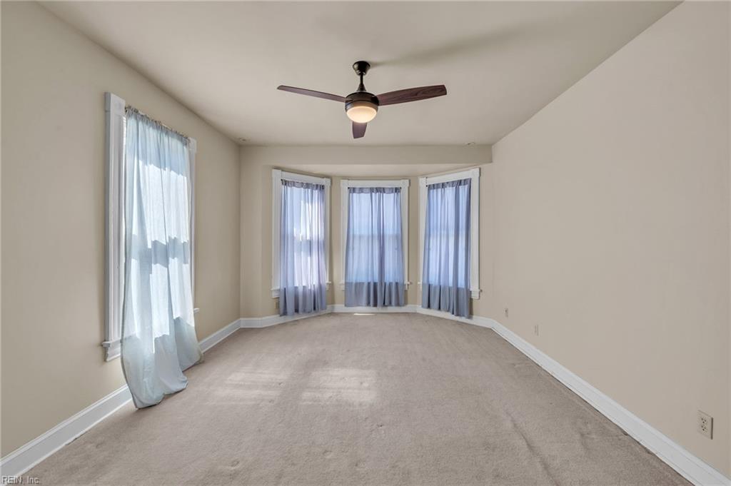 449 Dinwiddie St Property Photo 32