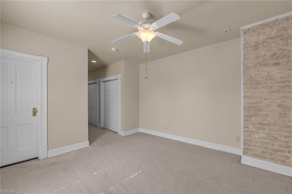 449 Dinwiddie St Property Photo 40