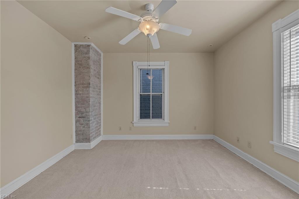 449 Dinwiddie St Property Photo 41