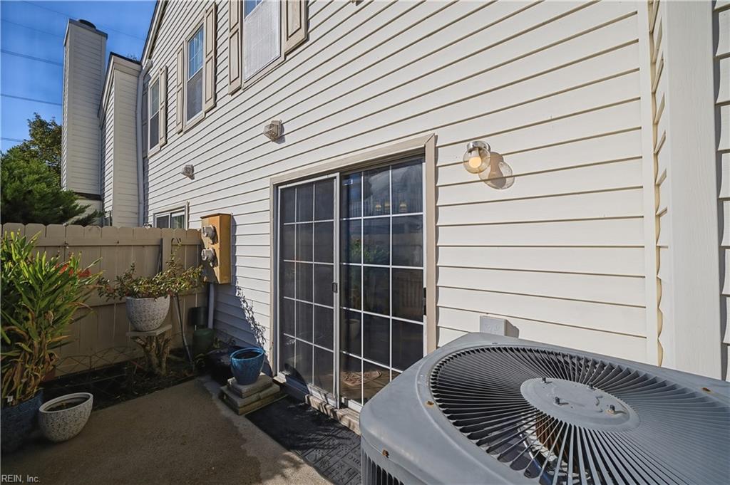 5101 Heathglen Cir Property Photo 25