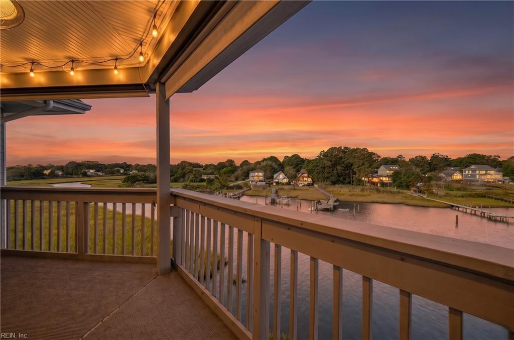 1044 Porte Harbour Arch Property Photo 2