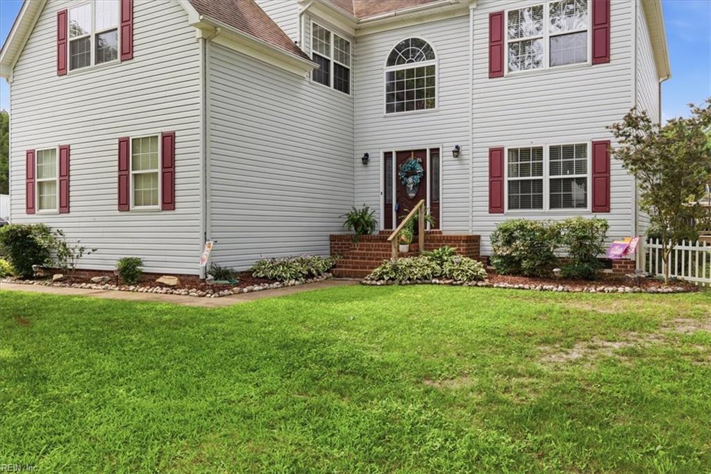 806 Crosswood Ct Property Photo 1