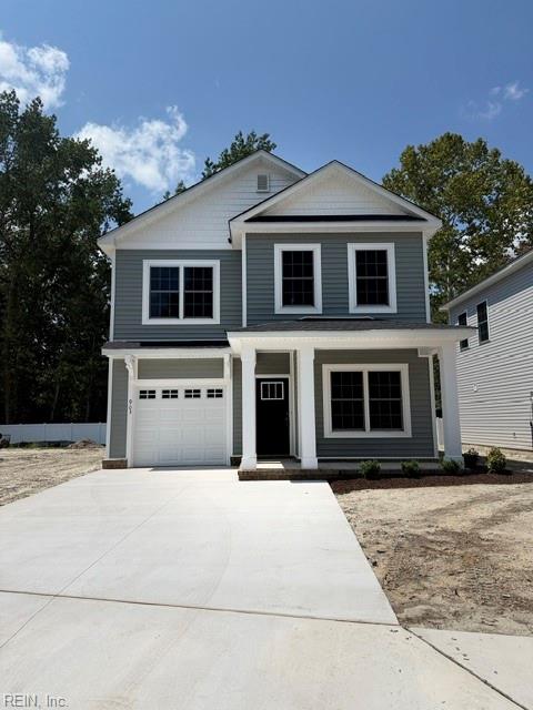 903 Railroad AVE Property Photo 1