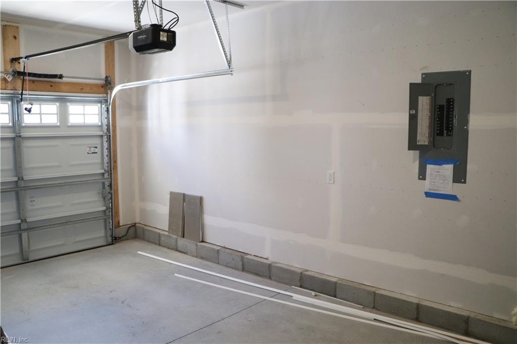 903 Railroad Ave Property Photo 31