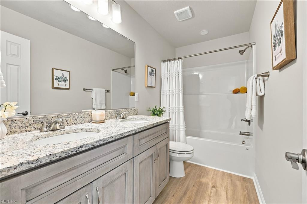 903 Railroad Ave Property Photo 37