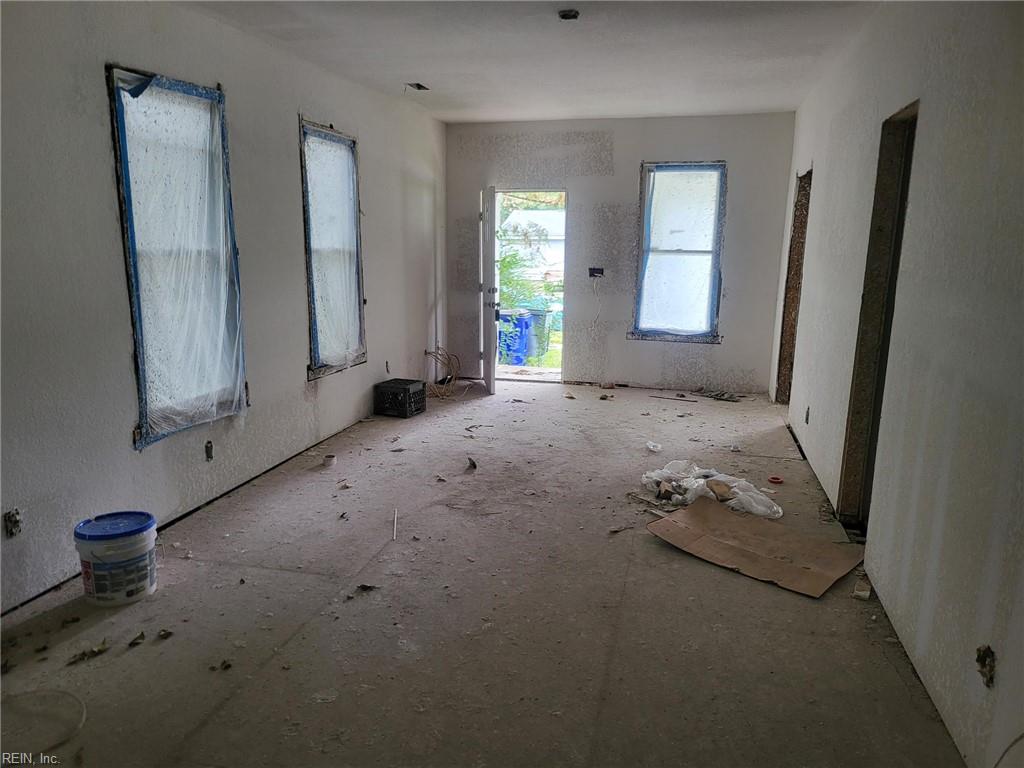 2945 Marne Ave Property Photo 15