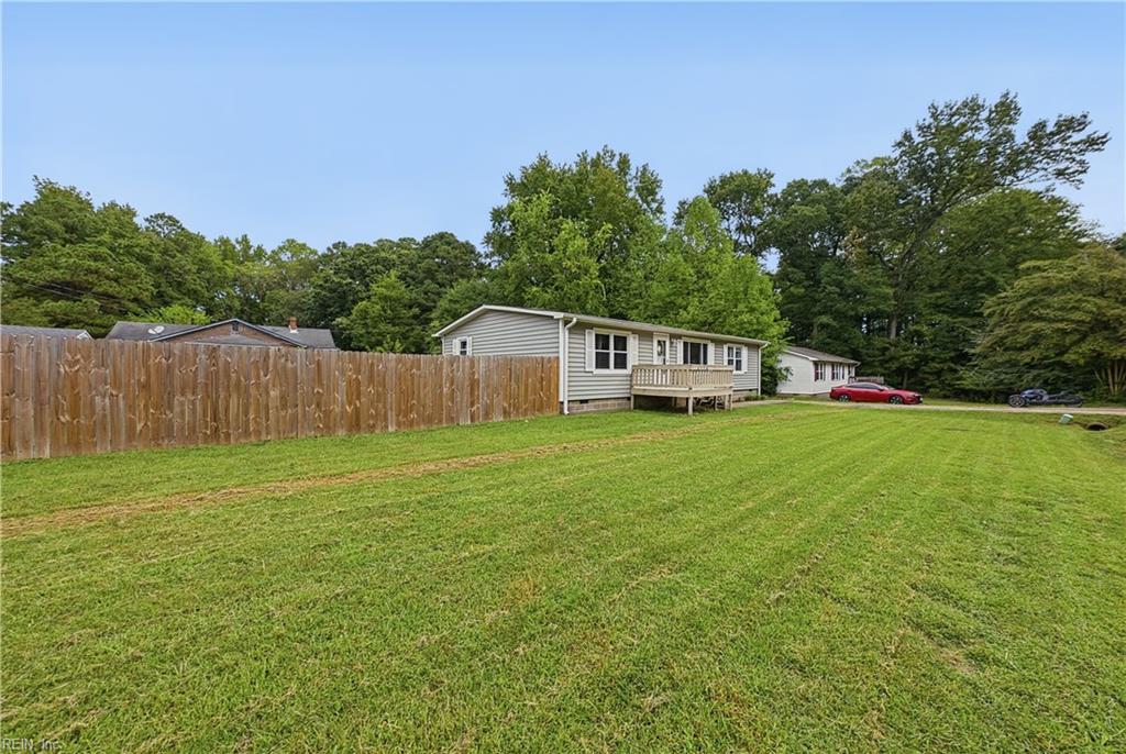 2456 Meadowbrook Trl Property Photo 2
