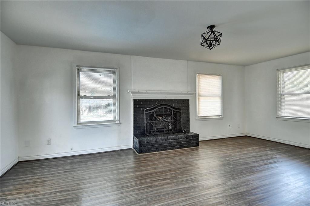 4129 Windsor Gate Pl Property Photo 3