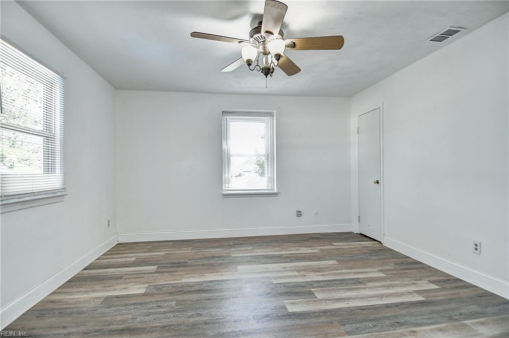 4129 Windsor Gate Pl Property Photo 18