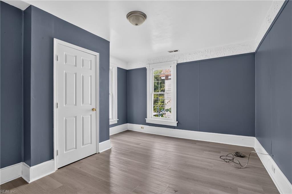 1313 23rd St Property Photo 28