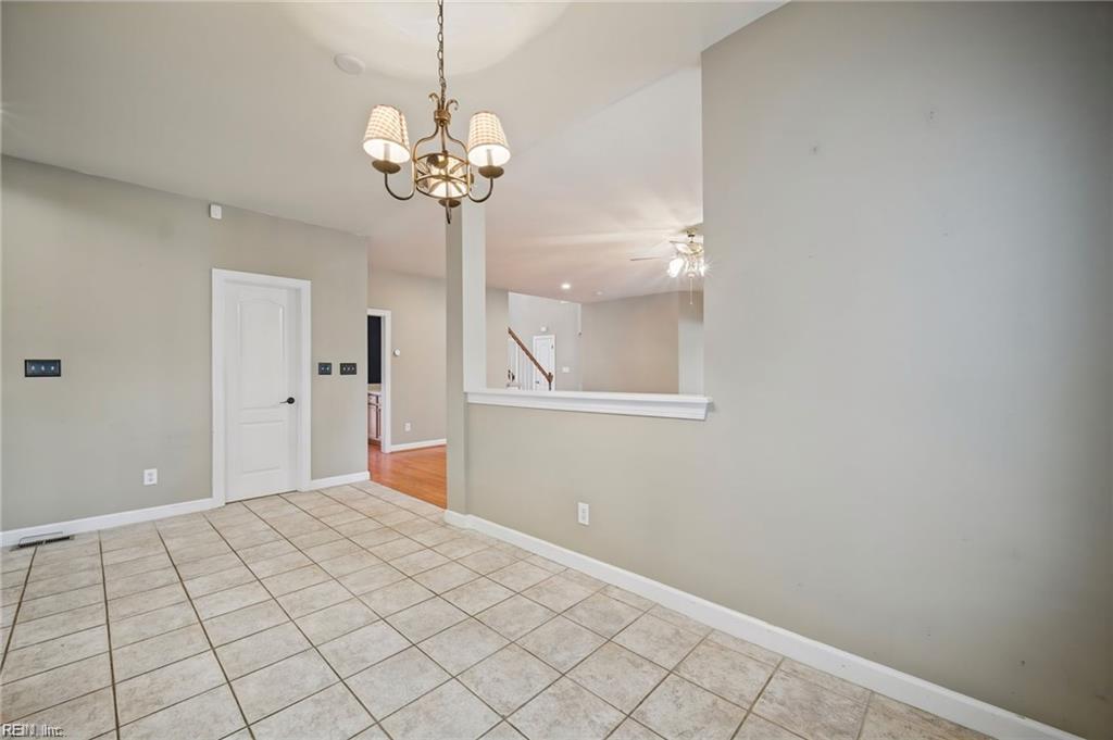 105 Meredith Way Property Photo 12