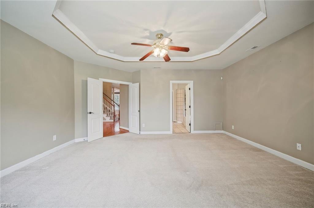 105 Meredith Way Property Photo 21