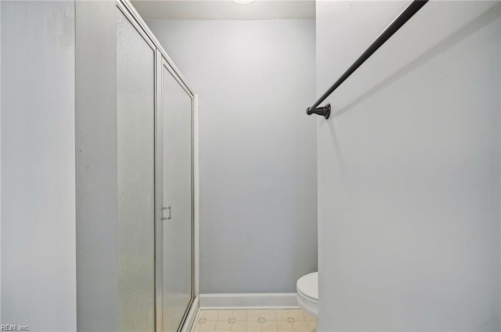 105 Meredith Way Property Photo 38