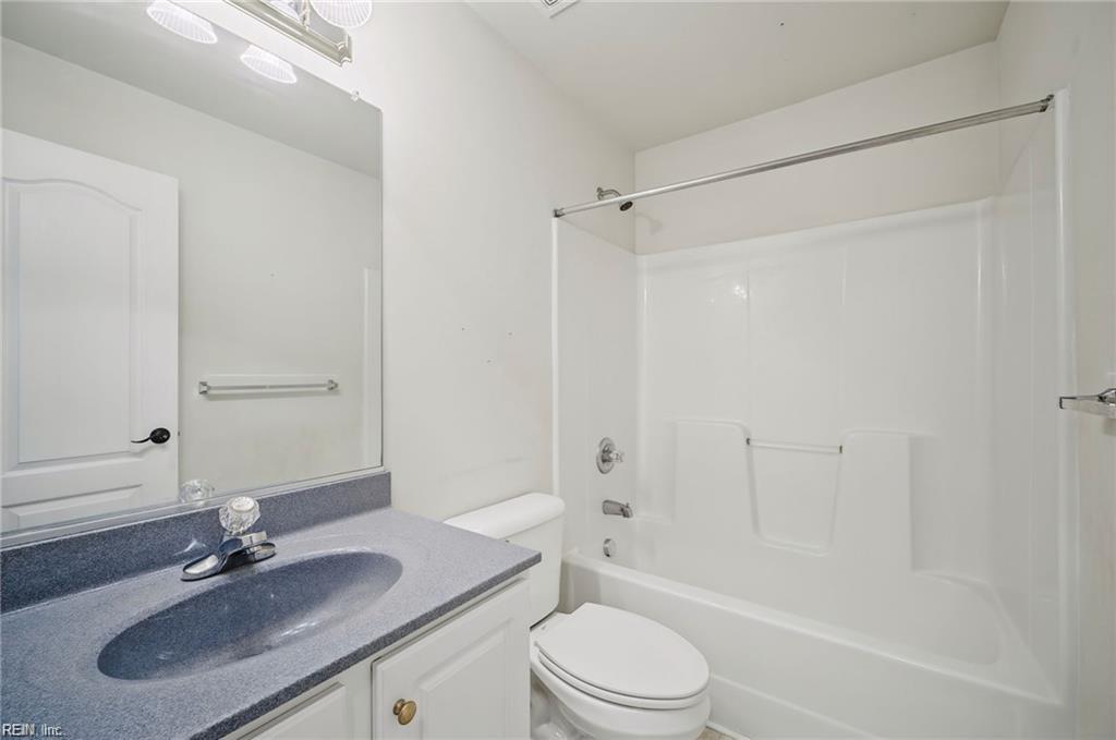 105 Meredith Way Property Photo 39