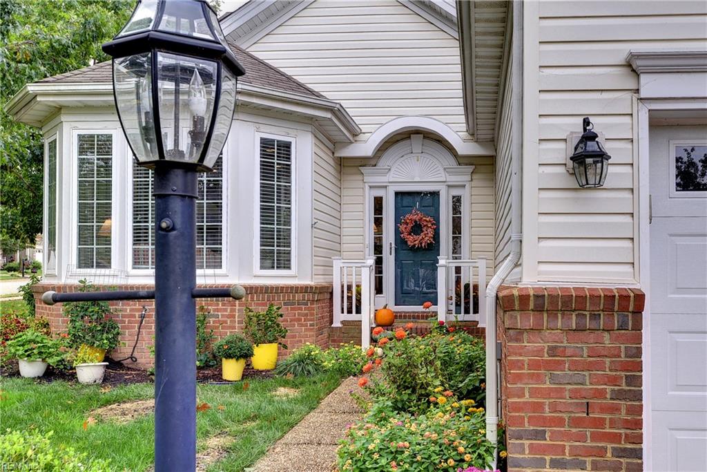 6901 Chancery Ln Property Photo 2
