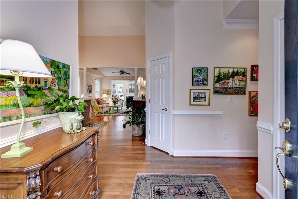 6901 Chancery Ln Property Photo 4