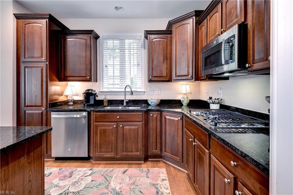 6901 Chancery Ln Property Photo 15
