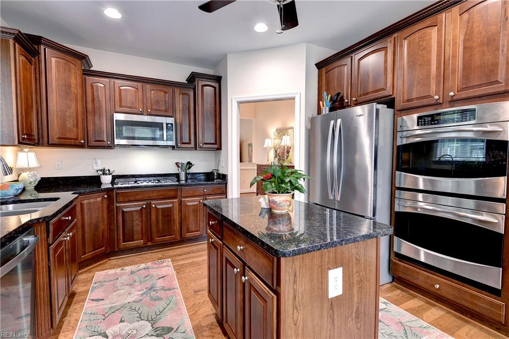 6901 Chancery Ln Property Photo 17