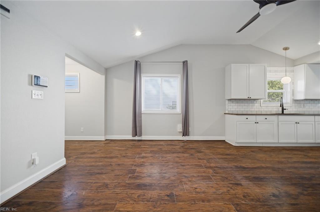 8018 Becket St Property Photo 3