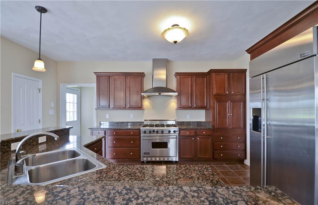 2705 Rex Ln Property Photo 2