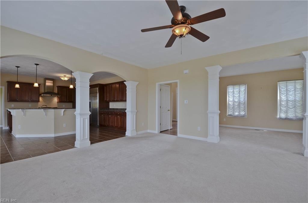 2705 Rex Ln Property Photo 5