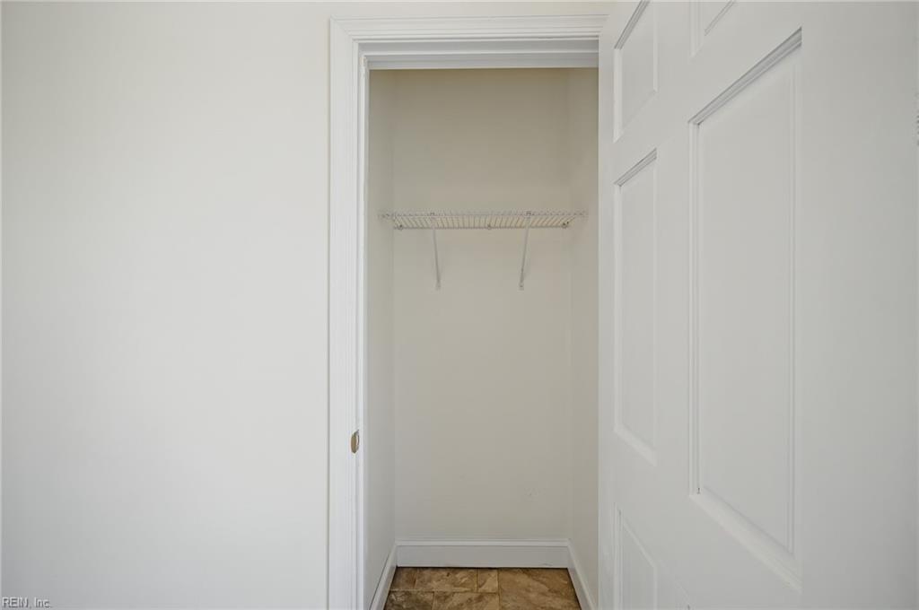 113 W Main St Property Photo 27