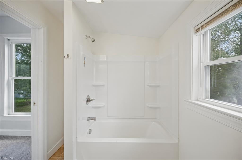 113 W Main St Property Photo 33