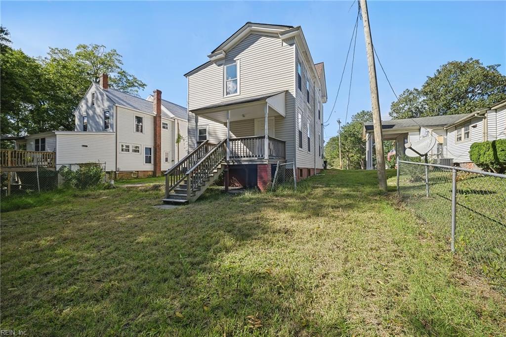 113 W Main St Property Photo 41
