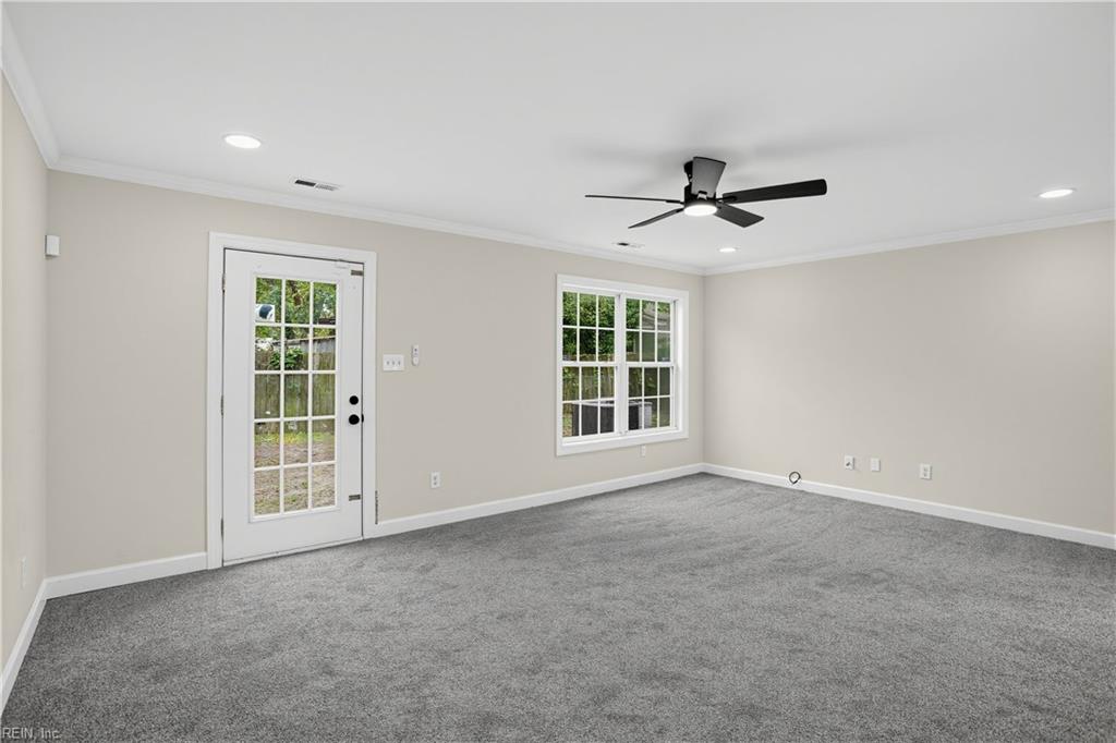 3917 Deep Creek Blvd Property Photo 6