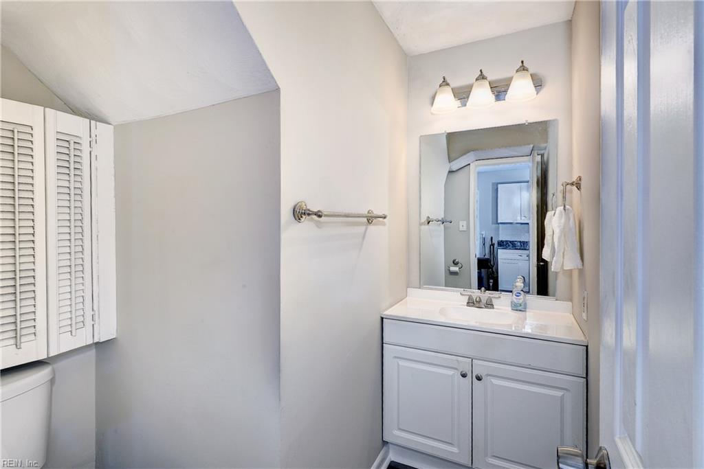 84 Tide Mill Ln Property Photo 18
