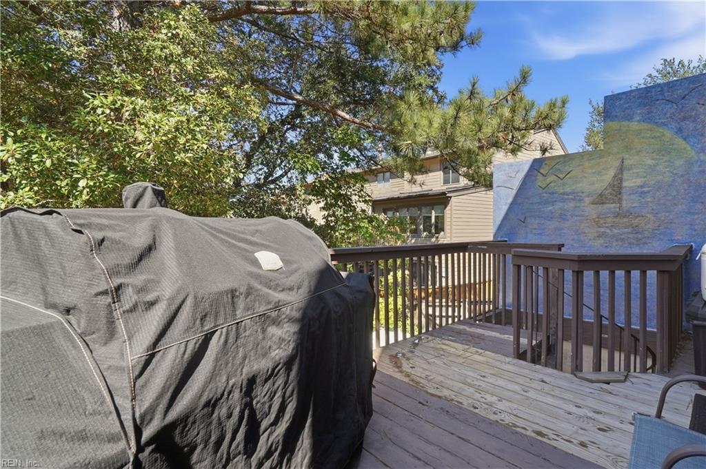 2213 Hermit Thrush Ln Property Photo 32