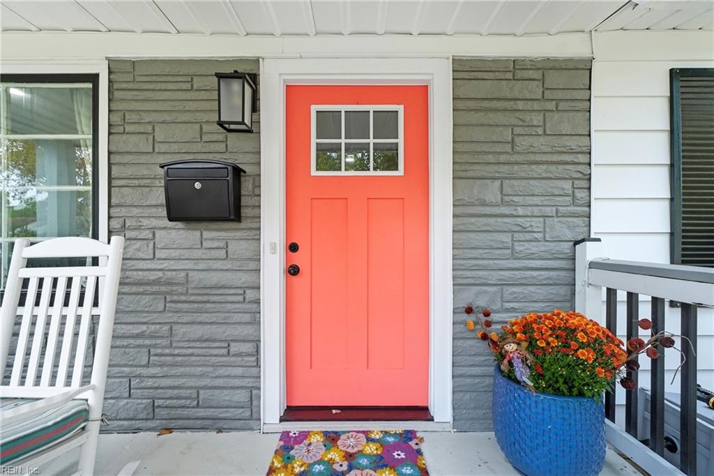 837 Tifton St Property Photo 6