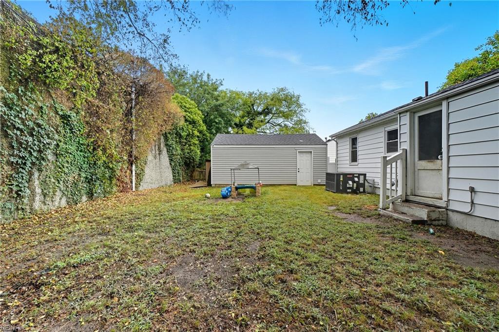 837 Tifton St Property Photo 32
