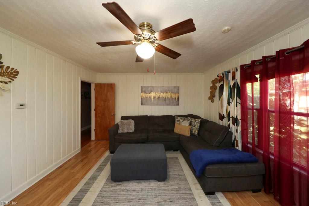 3504 N Crestline Dr Property Photo 23
