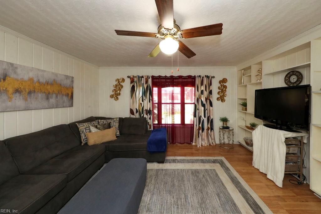 3504 N Crestline Dr Property Photo 24