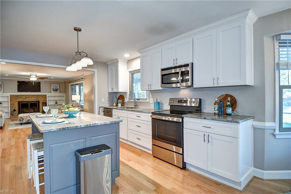 908 Kaster Arch Property Photo 14