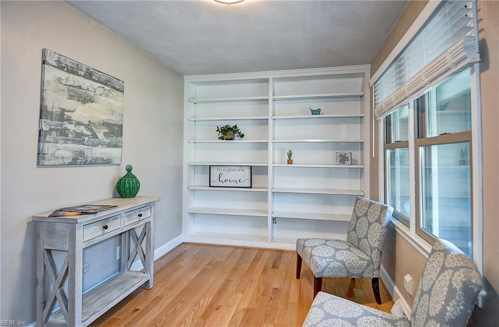 908 Kaster Arch Property Photo 24