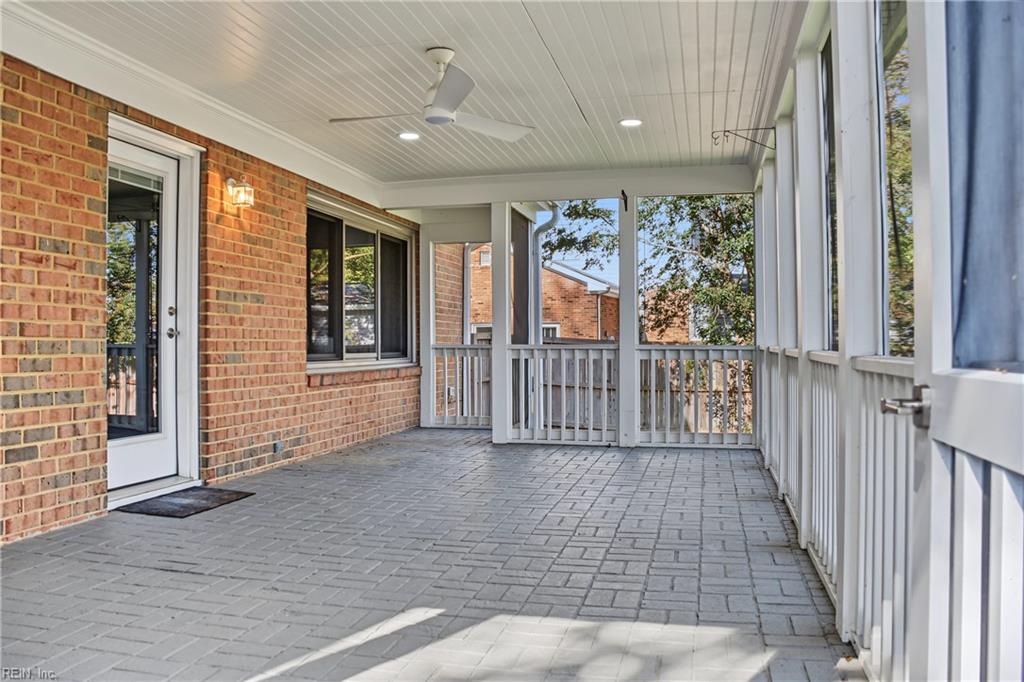 908 Kaster Arch Property Photo 39