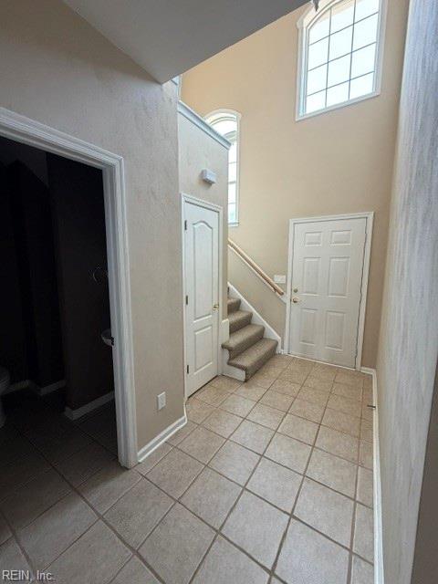 316 Hillside Ter Property Photo 4