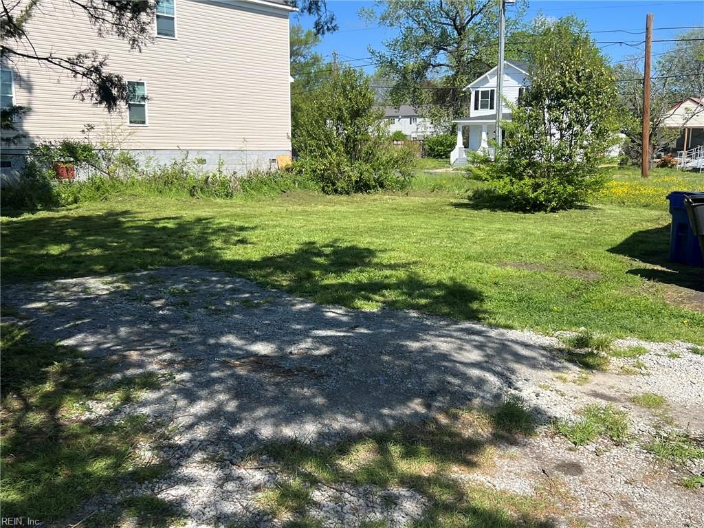 1908 Chestnut St Property Photo 16