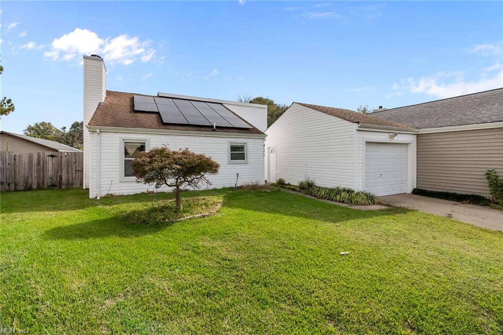 1212 Ferndale Ct Property Photo 2