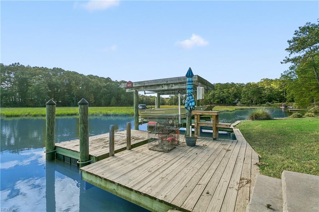 910 Smithfield Blvd Property Photo 3