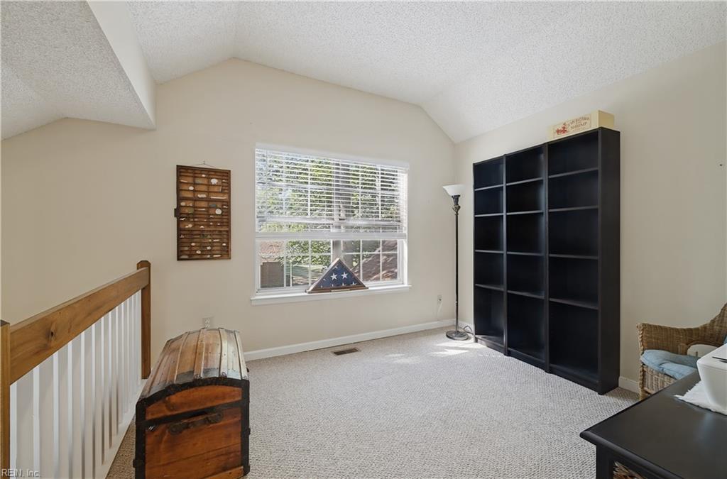 717 Mashie Ct Property Photo 22