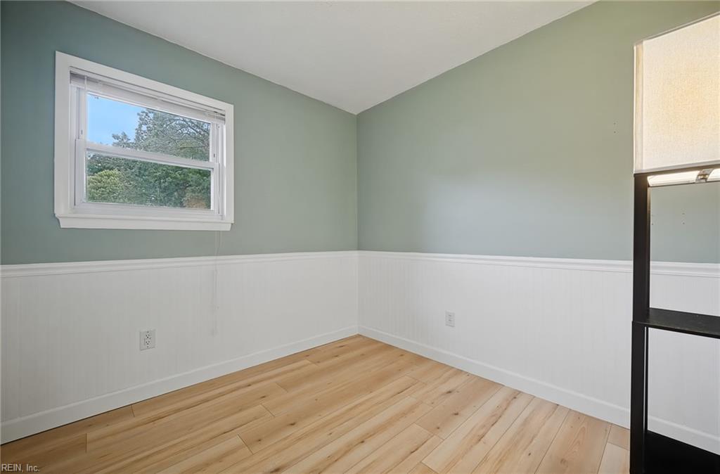 421 Rose Marie Ave Property Photo 20