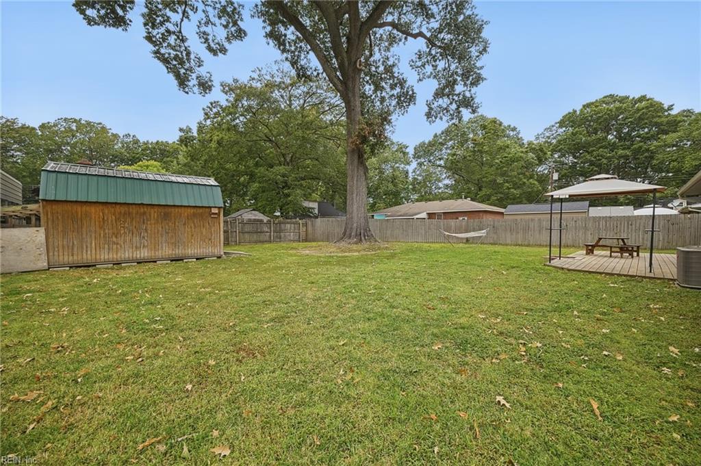 421 Rose Marie Ave Property Photo 34