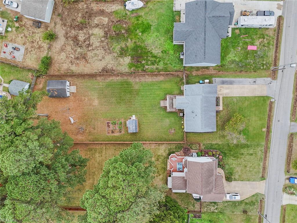 23 Church St Property Photo 33