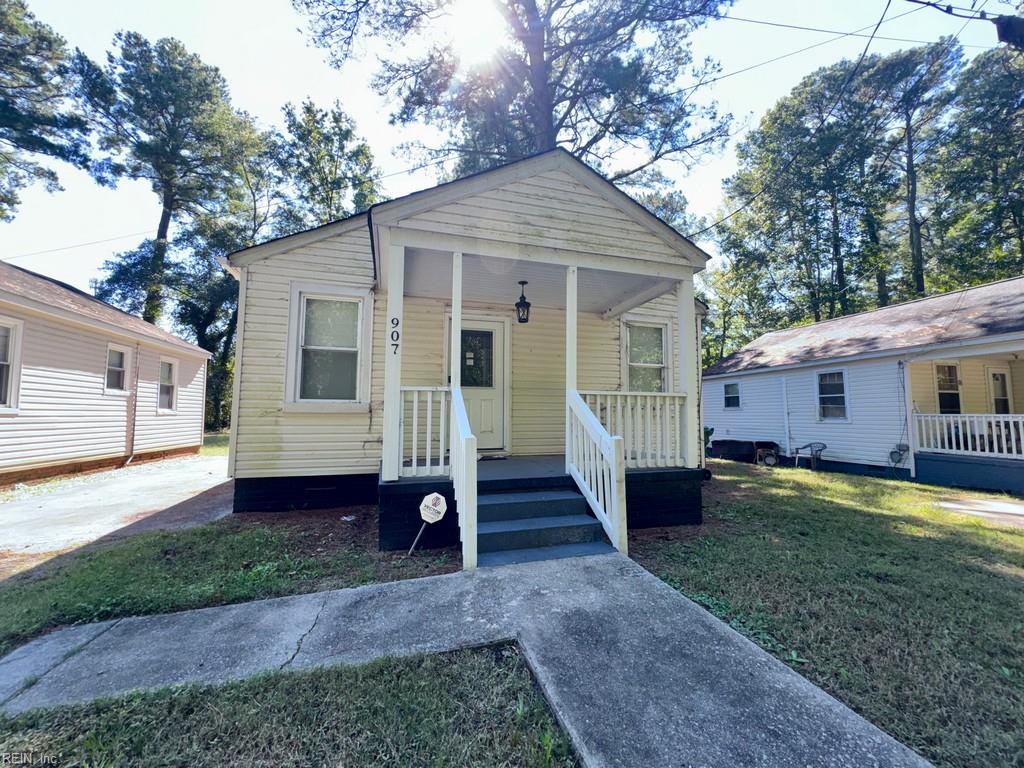 907 Mckinley Ave Property Photo 1